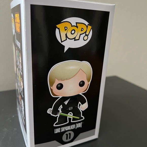 Funko Pop Star Wars Luke Skywalker #11 - Picture 4 of 4